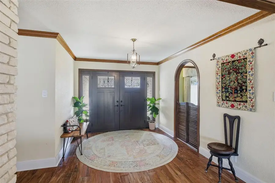 1518 S Chateau Circle S, Lake Charles, LA 70605 - #3