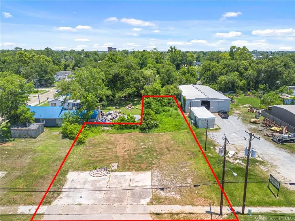 2919 Kirkman Street, Lake Charles, LA 70601 - Image #1