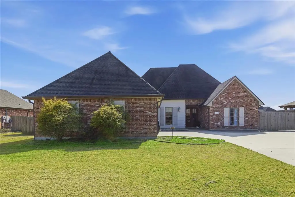 943 N Ella Kate Lane N, Lake Charles, LA 70605 - Image #1