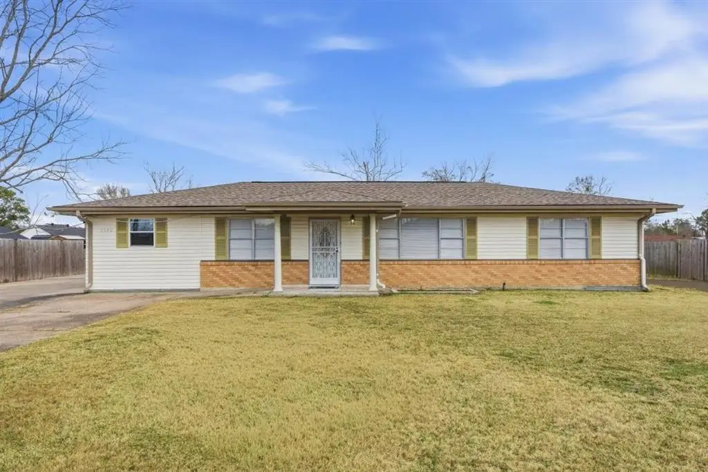 2132 Linda Dr, Westlake, LA 70669 - #1