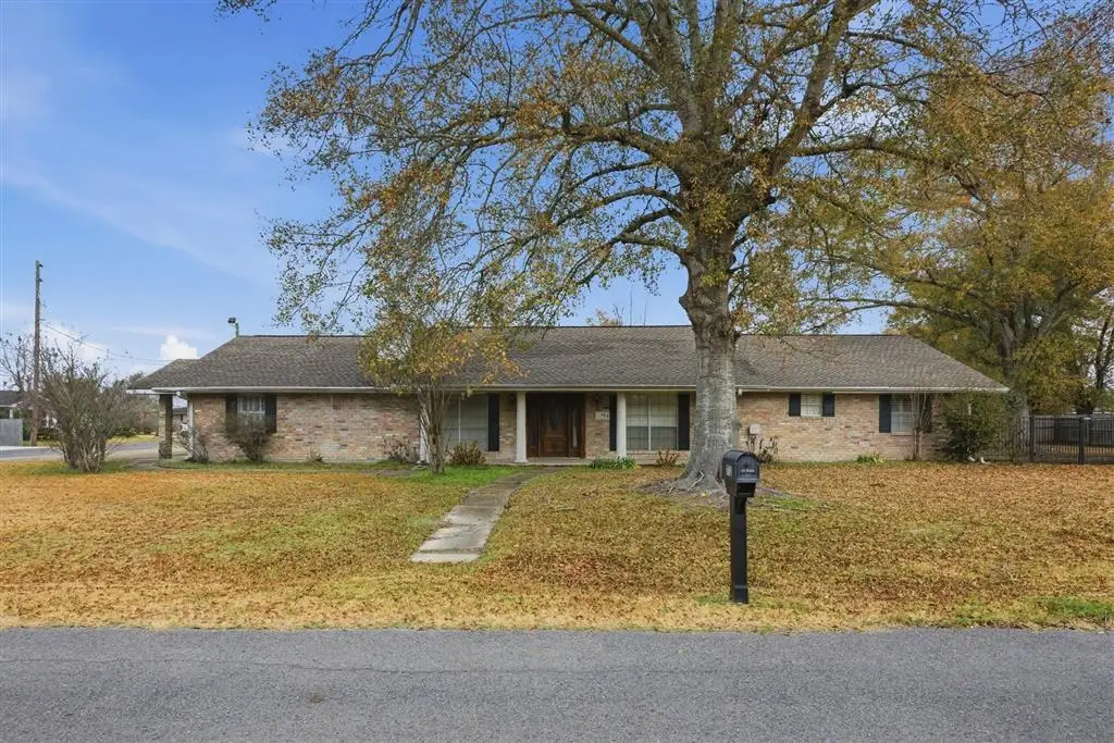 1712 Charles Drive, Lake Charles, LA 70605 - #1