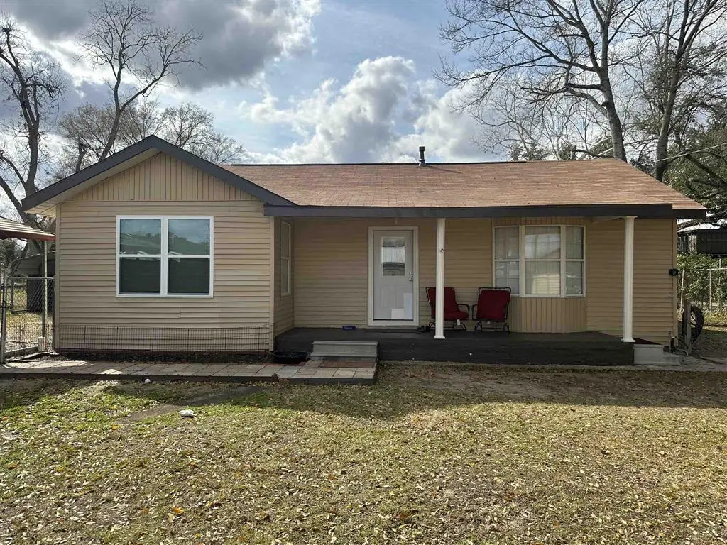 551 N Crocker Street N, Sulphur, LA 70663 - #1