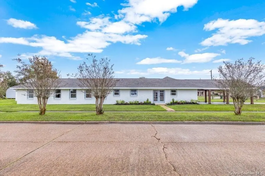 616 W Claude Street W, Lake Charles, LA 70605 - #3