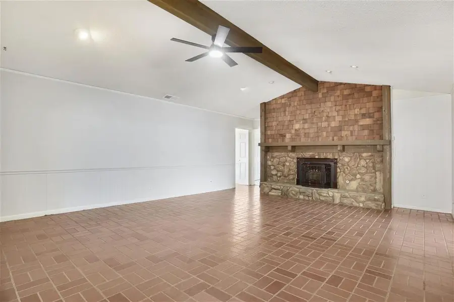 4948 E St Charles Avenue E, Lake Charles, LA 70605 - #2