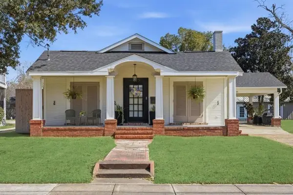 1305 Kirkman Street, Lake Charles, LA 70601-5321