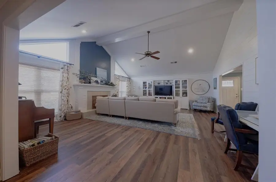 143 E Park Manor Cir Circle E, Lake Charles, LA 70611 - #3