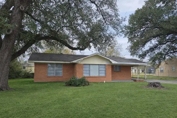 1813 Ewel Street, Sulphur, LA 70663