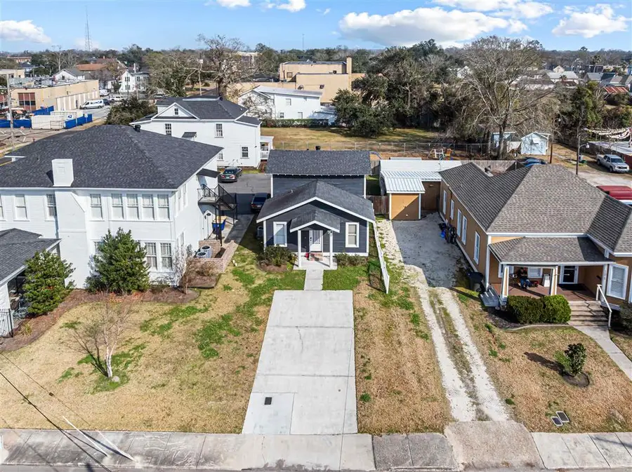 1011 Common Street, Lake Charles, LA 70601 - #3