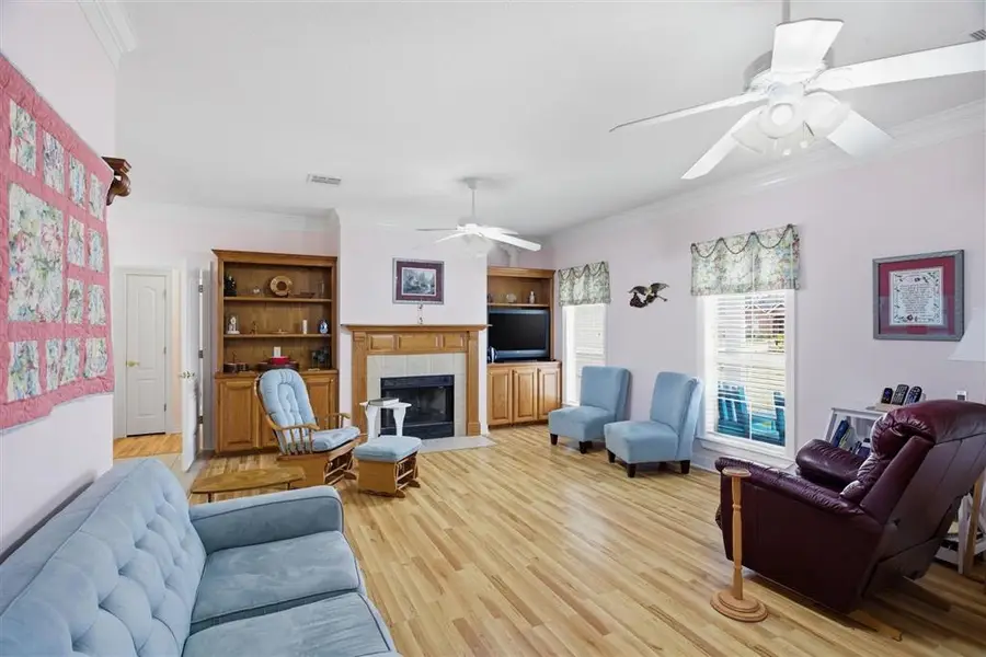 2235 E Gabriel Sq Square E, Lake Charles, LA 70611 - #3