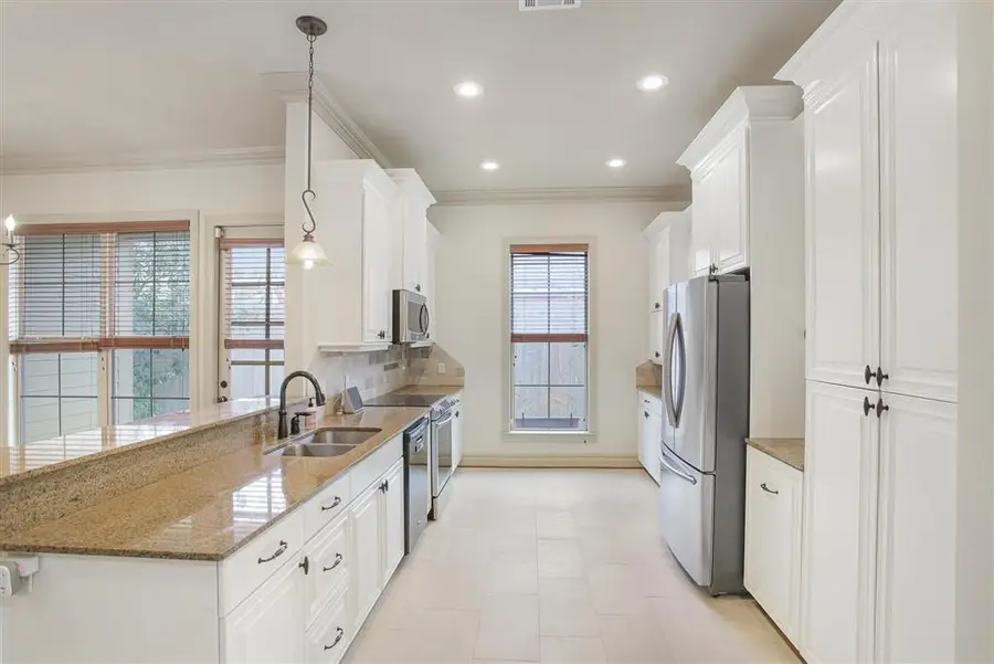 1823 Kennedy Street, Lake Charles, LA 70601 - #3