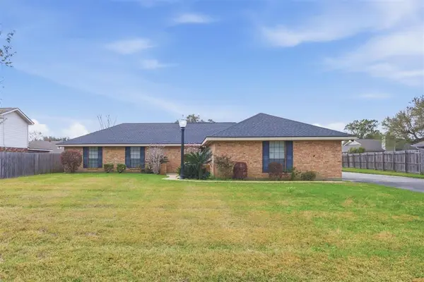 909 Inverery Drive #1, Lake Charles, LA 70605