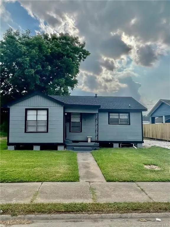 716 S Shattuck Street S, Lake Charles, LA 70601 - #1