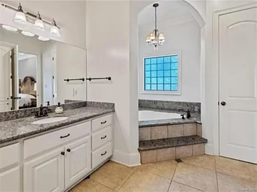 929 Carondelet St Street, Lake Charles, LA 70605 - #3