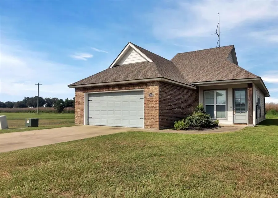 5754 Highland Hills Boulevard, Iowa, LA 70647 - #2