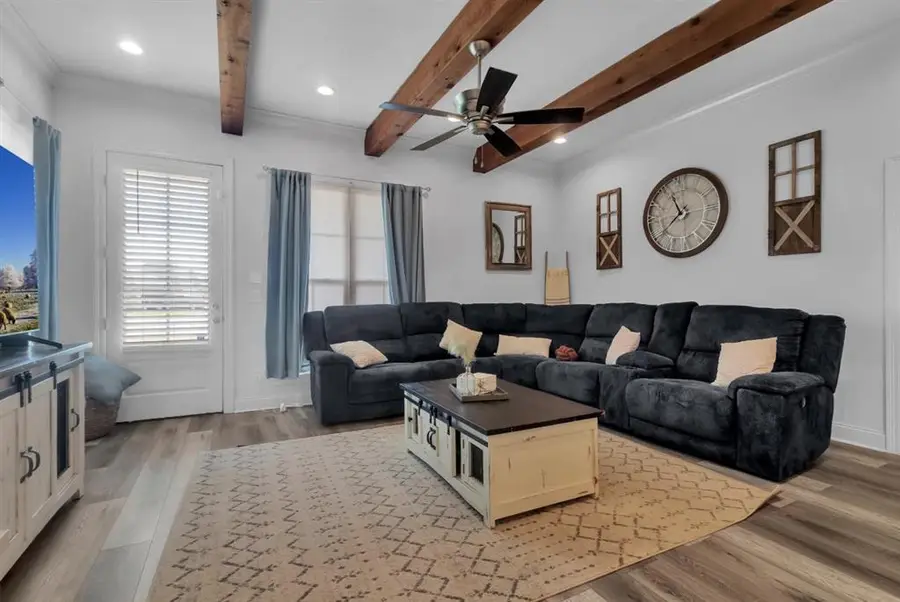 5754 Highland Hills Boulevard, Iowa, LA 70647 - #3