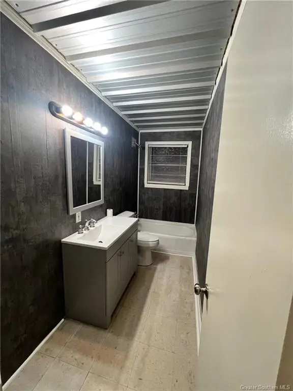 516 W Burton Street W, Sulphur, LA 70663 - #3