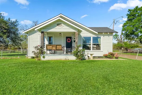 2112 Creole St Street, Lake Charles, LA 70601