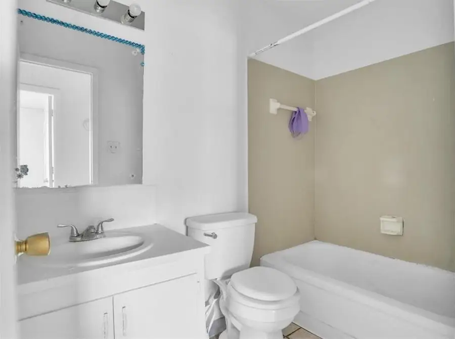 713 Bradley Street, Lake Charles, LA 70607 - #3