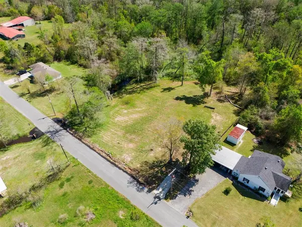 1009 Green Road, Lake Charles, LA 70611