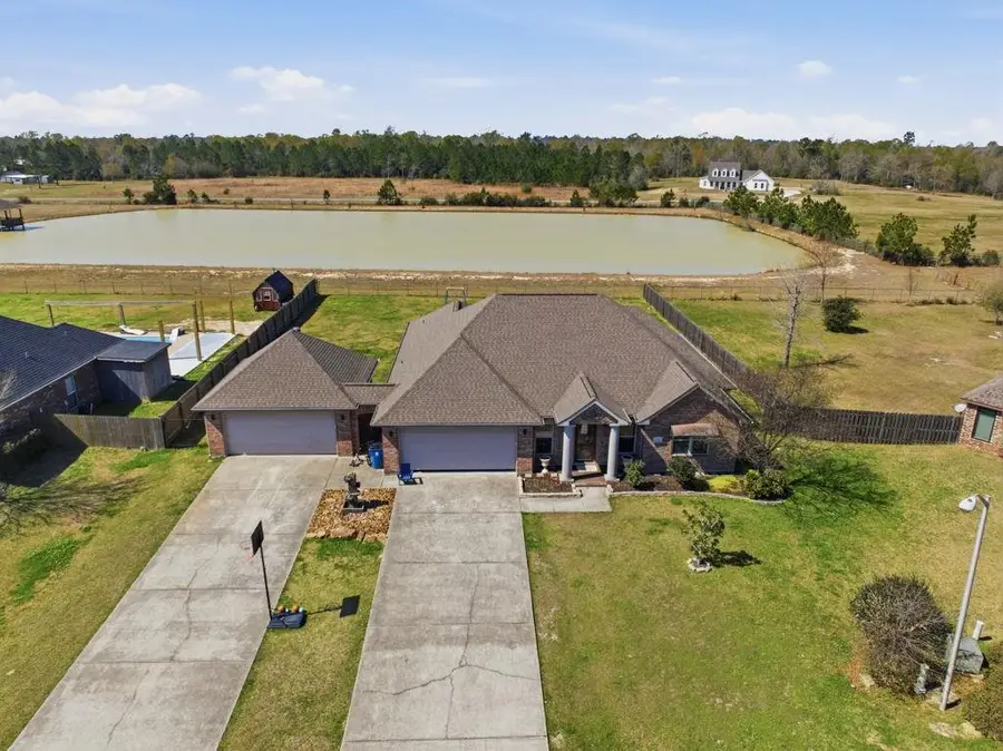 2437 W Coffey Pines Road W, Lake Charles, LA 70611 - #2