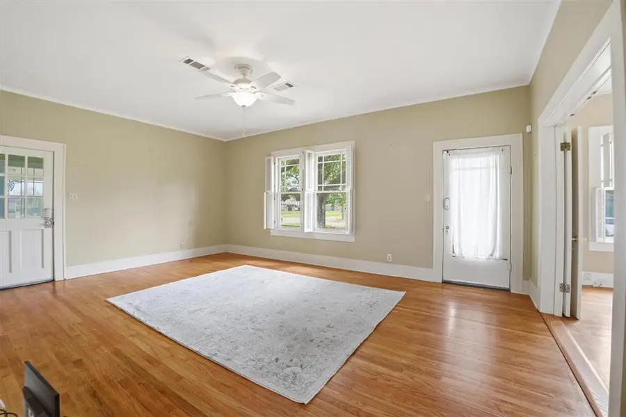 1323 10th Street, Lake Charles, LA 70601 - #2