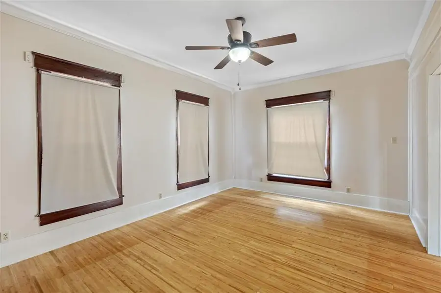 403 N Cutting Avenue N, Jennings, LA 70546 - #3