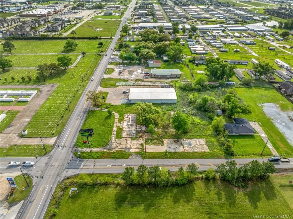 2323 Country Club Road, Lake Charles, LA 70605 - #1