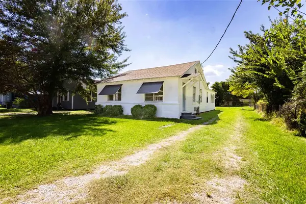 2116 Creole St Street, Lake Charles, LA 70601