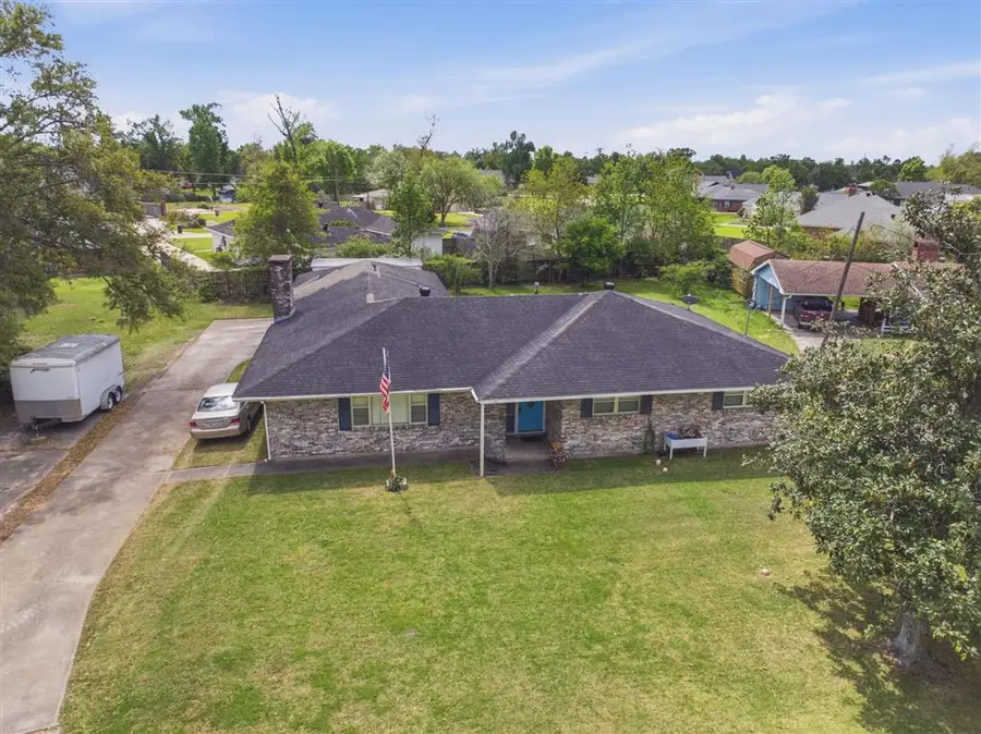 607 Lockwood Court, Lake Charles, LA 70605 - #2