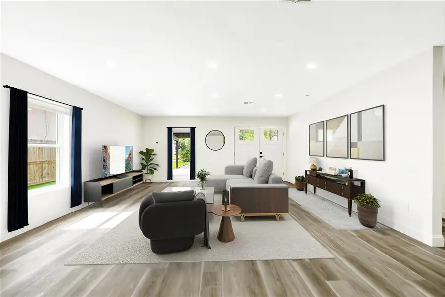 503 W Sallier Street W, Lake Charles, LA 70601 - #3