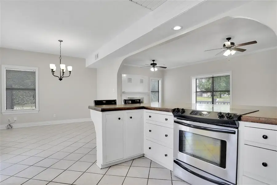 508 Wildwood Drive, Lake Charles, LA 70611 - #3