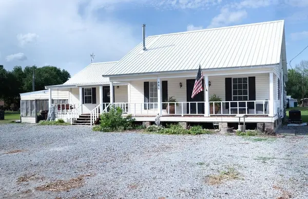 486 Louisiana Avenue, Gueydan, LA 70542