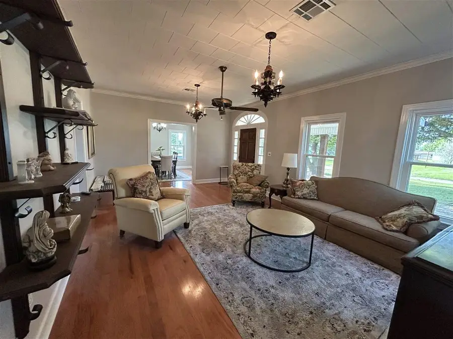 613 W Lagrange Street W, Lake Charles, LA 70605 - #2