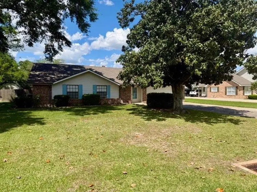 1914 Wilmax Street, Lake Charles, LA 70605 - #2