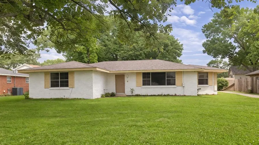 911 Dolby Street, Lake Charles, LA 70605 - #2