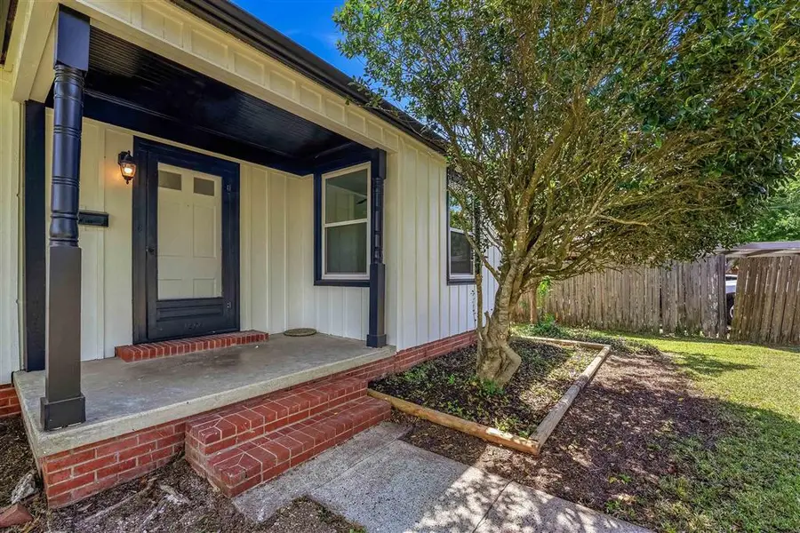 1606 9th Street, Lake Charles, LA 70601 - #2