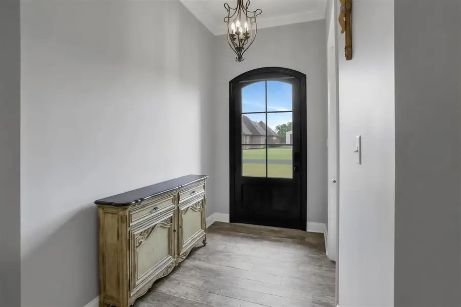 610 Woodland Street, Iowa, LA 70647 - #2