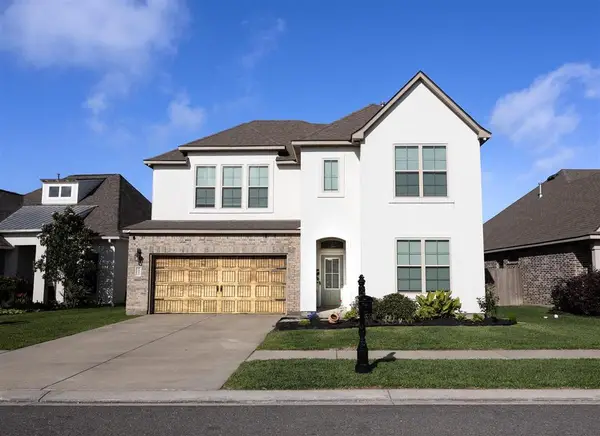 4430 Meadow Brook Way Way, Lake Charles, LA 70607