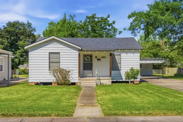 3902 Harvard Street, Lake Charles, LA 70607