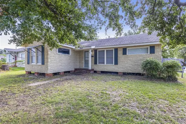 2907 Common St Street, Lake Charles, LA 70601