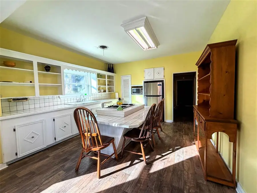 965 W Main Street W, Hackberry, LA 70645 - #2