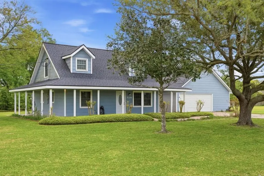 7019 Burgundy Drive, Lake Charles, LA 70605 - #2