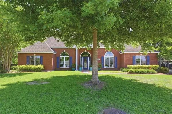 2403 Misty Wood Dr Drive, Lake Charles, LA 70605