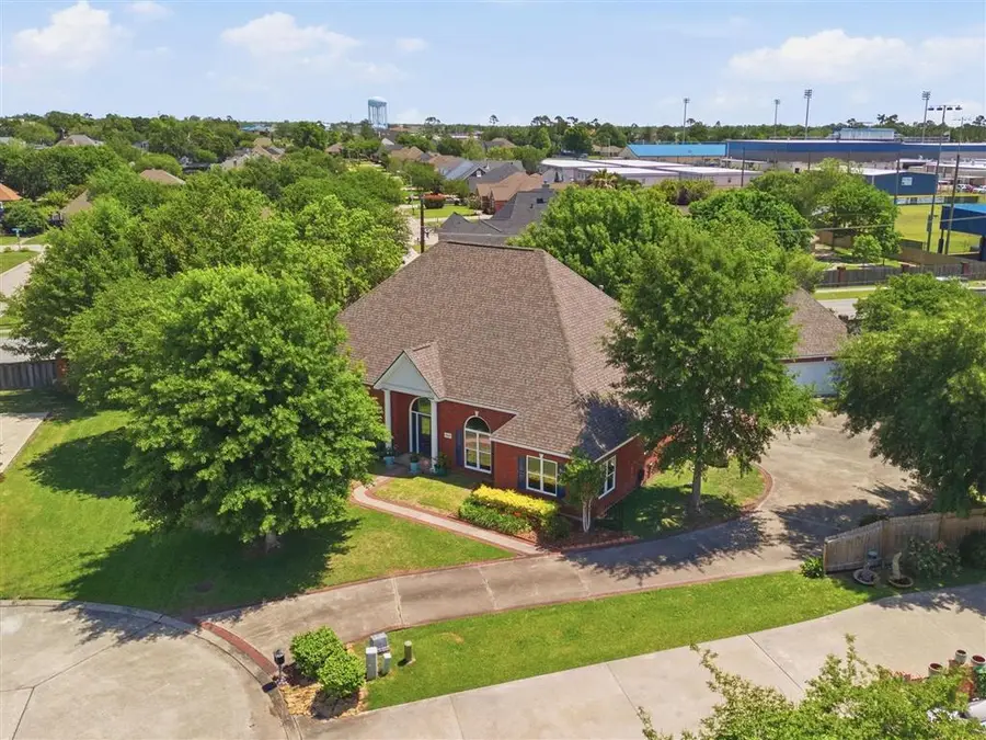 2403 Misty Wood Dr Drive, Lake Charles, LA 70605 - #3