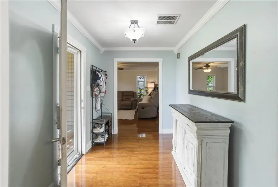 630 Calcasieu Avenue, Lake Arthur, LA 70549 - #3