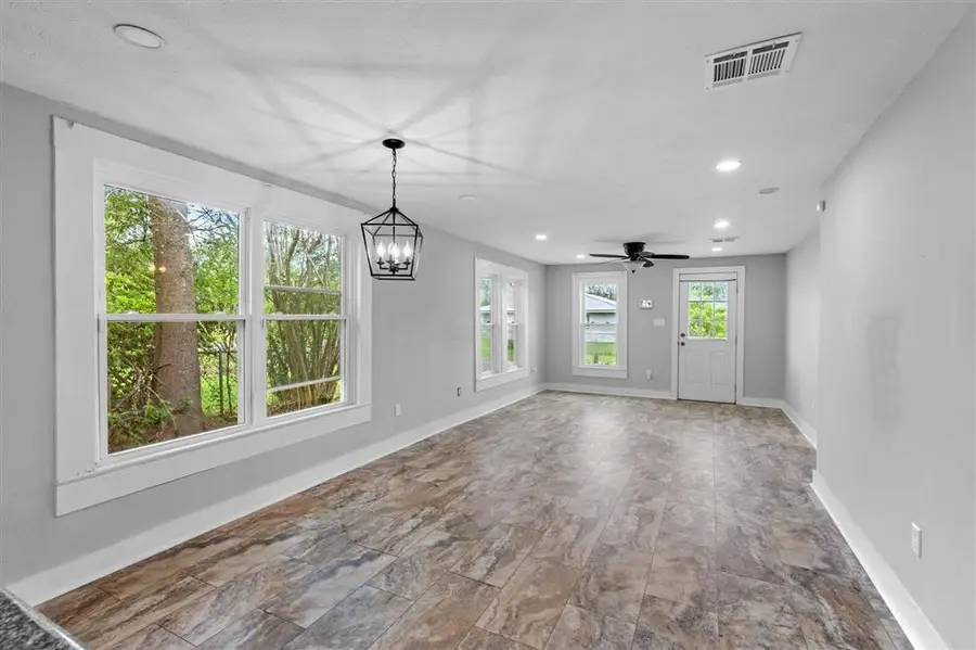 207 Duff Street, Dequincy, LA 70633 - #3