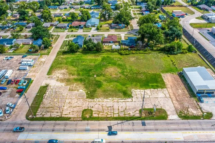 2801 Gerstner Memorial Drive, Lake Charles, LA 70601 - #2