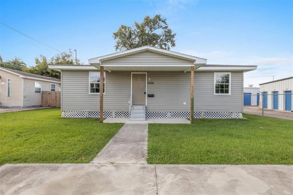 628 15th Street, Lake Charles, LA 70601 - #1