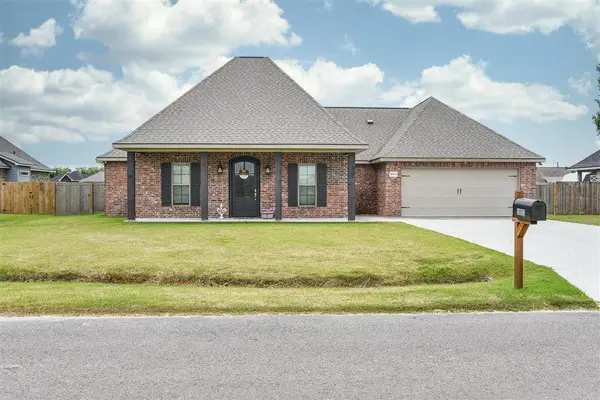 18923 Kayla Street, Iowa, LA 70647