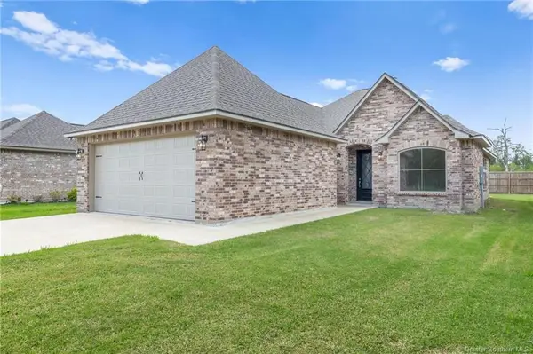 556 Sheila Drive, Sulphur, LA 70663
